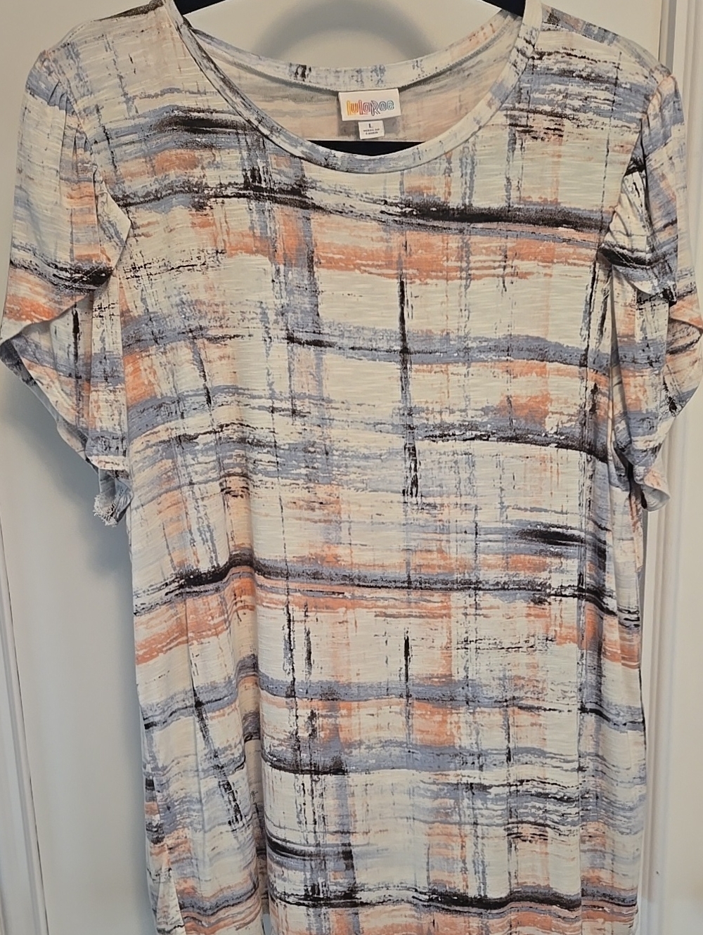 LuLaRoe Short Sleeve Abstract Plaid Tee in Cream, Blue and Peach
